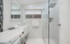 HomeHotel LuxuryHome 500m Crows Nest Shops - thumb 2