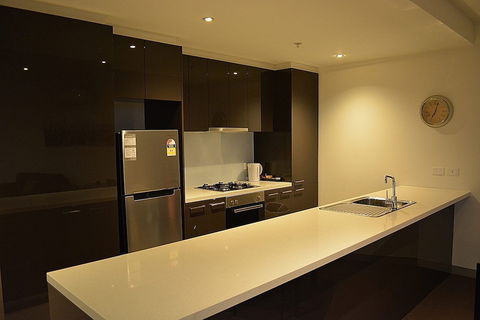 Royal Stays Apartments Southbank - Accommodation Bookings 5