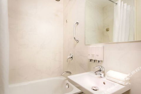 Qinnat Victoria One On Elizabeth Melbourne - Accommodation Bookings 7