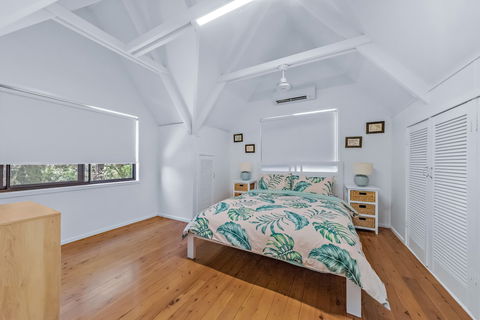 Coastal Cottage - Cannonvale - Accommodation Bookings 4