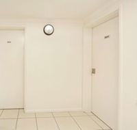 Centrally Located Apartment 1020 - Accommodation Bookings