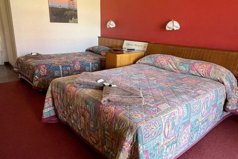 Lake Lefroy Motel & Bar - Accommodation Bookings 5