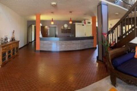 Lake Lefroy Motel & Bar - Accommodation Bookings 2