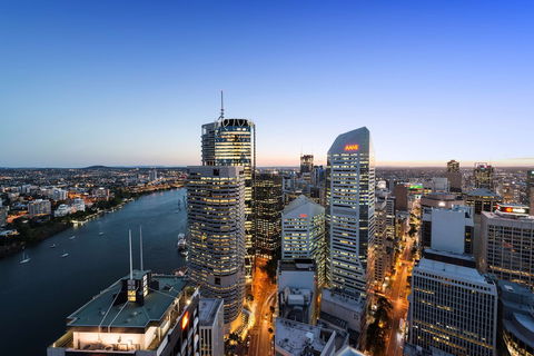 Oaks Aurora Tower - Accommodation Bookings 1