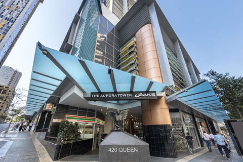 Oaks Aurora Tower - Accommodation Bookings 4