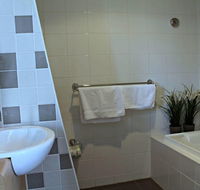 Adelaide DressCircle Apartments - Ward St - Accommodation Bookings