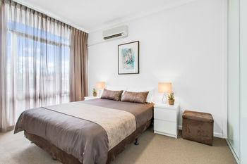 Adelaide DressCircle Apartments - Ward St - Accommodation Bookings 1