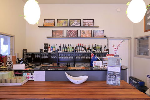 Vineyard Hill - Accommodation Bookings 5