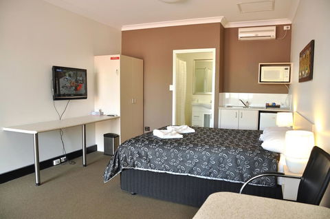 Pinjarra Resort - Accommodation Bookings 5