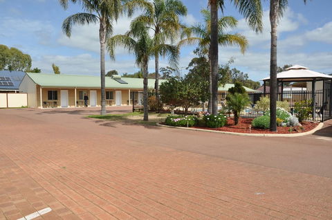 Pinjarra Resort - Accommodation Bookings 0