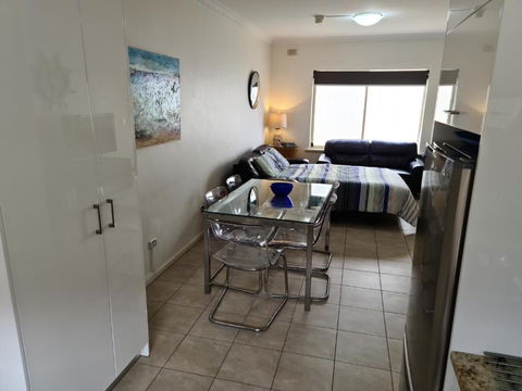 Acaill Accommodation Esplanade Living Self Check-In Self Check-Out - Accommodation Bookings 3