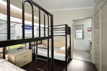 Lakeside Holiday Park - Accommodation Bookings 6