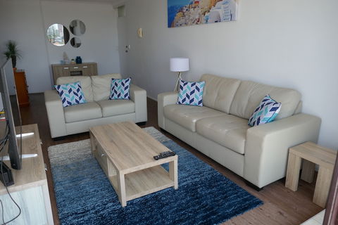 Queensleigh Apartment - Accommodation Bookings 5