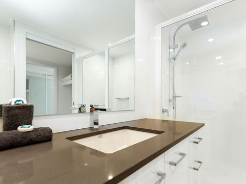 Frangipani 5 On Hamilton Island - Accommodation Bookings 6