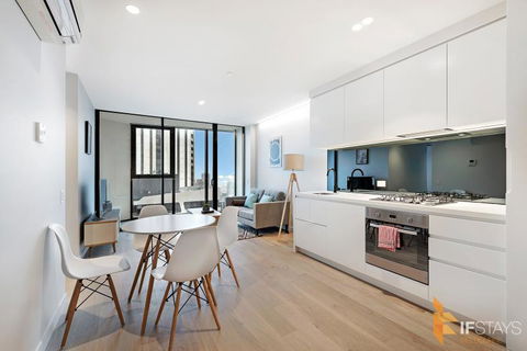 IFSuites (IFSTAYS) Light House Apartment - Accommodation Bookings 3