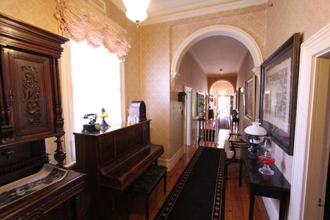 Palm House - Accommodation Bookings 4