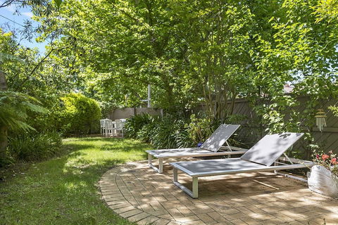 Boutique Stays - Frankie's Place - Accommodation Bookings 1