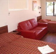 Cypress Pines Studio Villas - Accommodation Bookings
