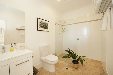Rosby Guesthouse - Accommodation Bookings 7