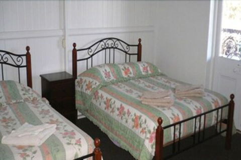 Carrollee Hotel - Accommodation Bookings 1