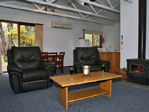 Bagara Cottage Holiday Rental  - Accommodation Bookings 5