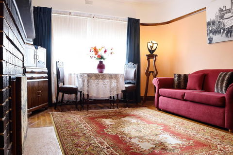 Apartments Downtown - Accommodation Bookings 2