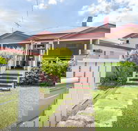 99 Kirkland Bed  Breakfast - Accommodation Bookings