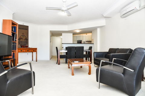 Founda Gardens Apartments - Accommodation Bookings 5