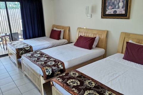 Novena Palms Motel - Accommodation Bookings 7