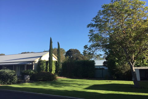 Alexander Cameron Suites - Accommodation Bookings 1