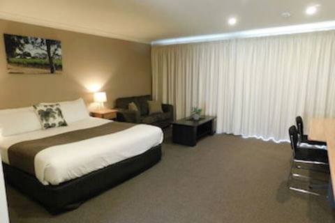 Alexander Cameron Suites - Accommodation Bookings 0