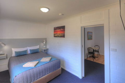 Glen Innes Motel - Accommodation Bookings 7