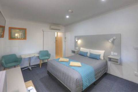 Glen Innes Motel - Accommodation Bookings 0