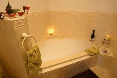 The Vintage Bed & Breakfast - Accommodation Bookings 3