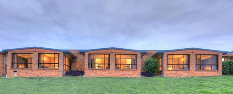 Jacaranda Motor Lodge - Accommodation Bookings 1