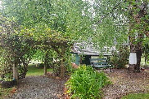 Glenbrook House And Cottage - Accommodation Bookings 2