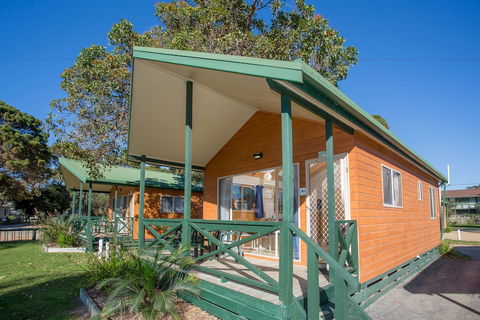 BIG4 Moruya Heads Easts Dolphin Beach Holiday Park - Accommodation Bookings 0