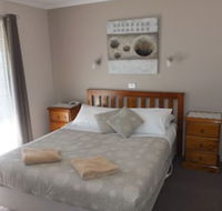Lakes Entrance Country Cottages - Accommodation Bookings