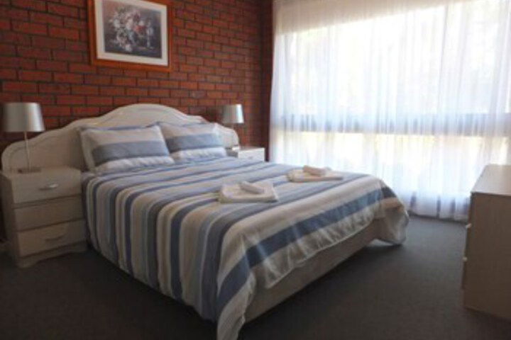 Lake Bunga VIC Accommodation Bookings