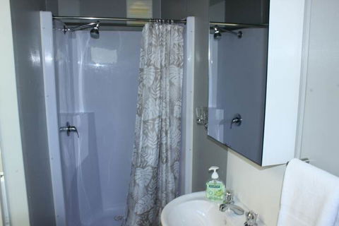 Dunk Island View Caravan Park - Accommodation Bookings 6