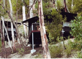 Qdos Arts - Accommodation Bookings 0