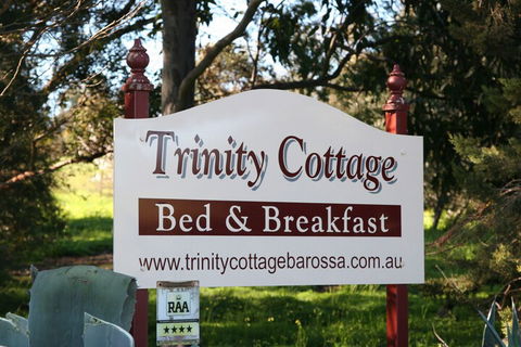 Trinity Cottage - Accommodation Bookings 1