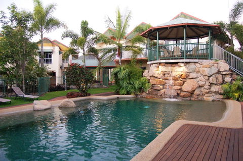 Tinaroo Lake Resort - Accommodation Bookings 6