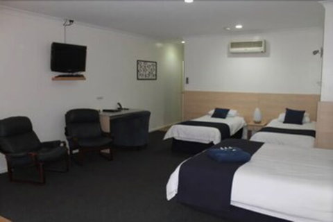 Lakeview Motor Inn - Accommodation Bookings 6
