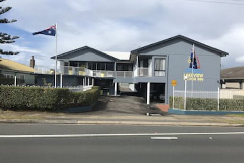 Lakeview Motor Inn - Accommodation Bookings 0