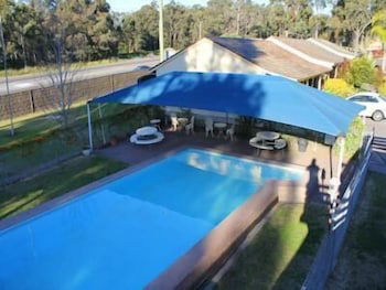 Molly Morgan Motor Inn - Accommodation Bookings 3