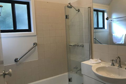 Edgewater Terraces At Metung - Accommodation Bookings 7