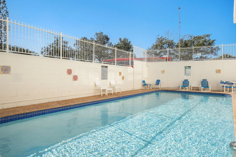 Suntower - Accommodation Bookings 0