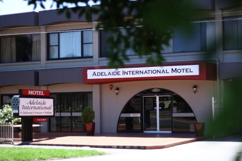 Adelaide International Motel - Accommodation Bookings 0