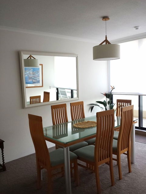Kirribilli Riverfront Apartments - Accommodation Bookings 6